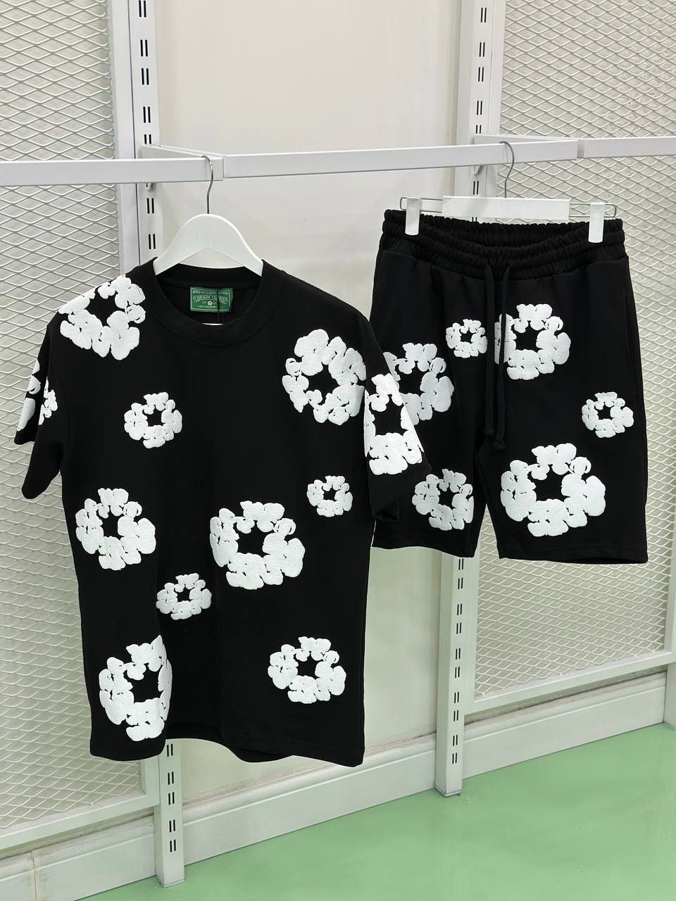 DNMTR031 Мъжки Къс Екип Black & White PREMIUM