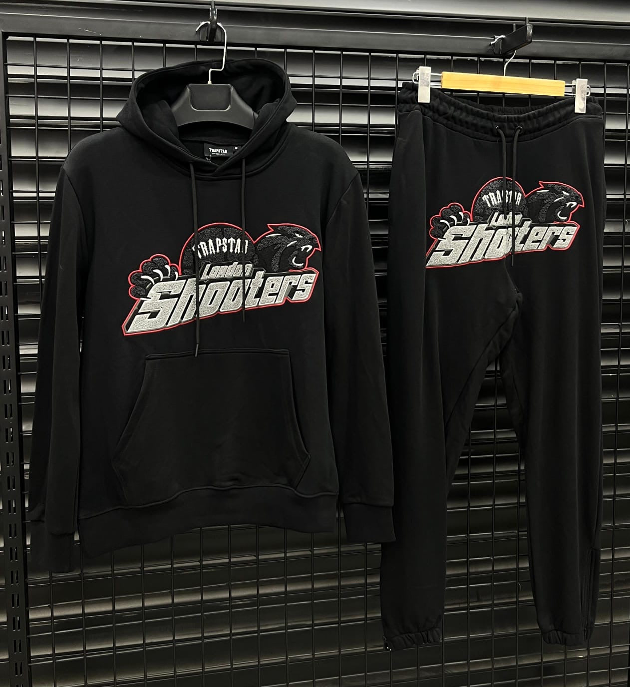 TRAP020 Мъжки Екип