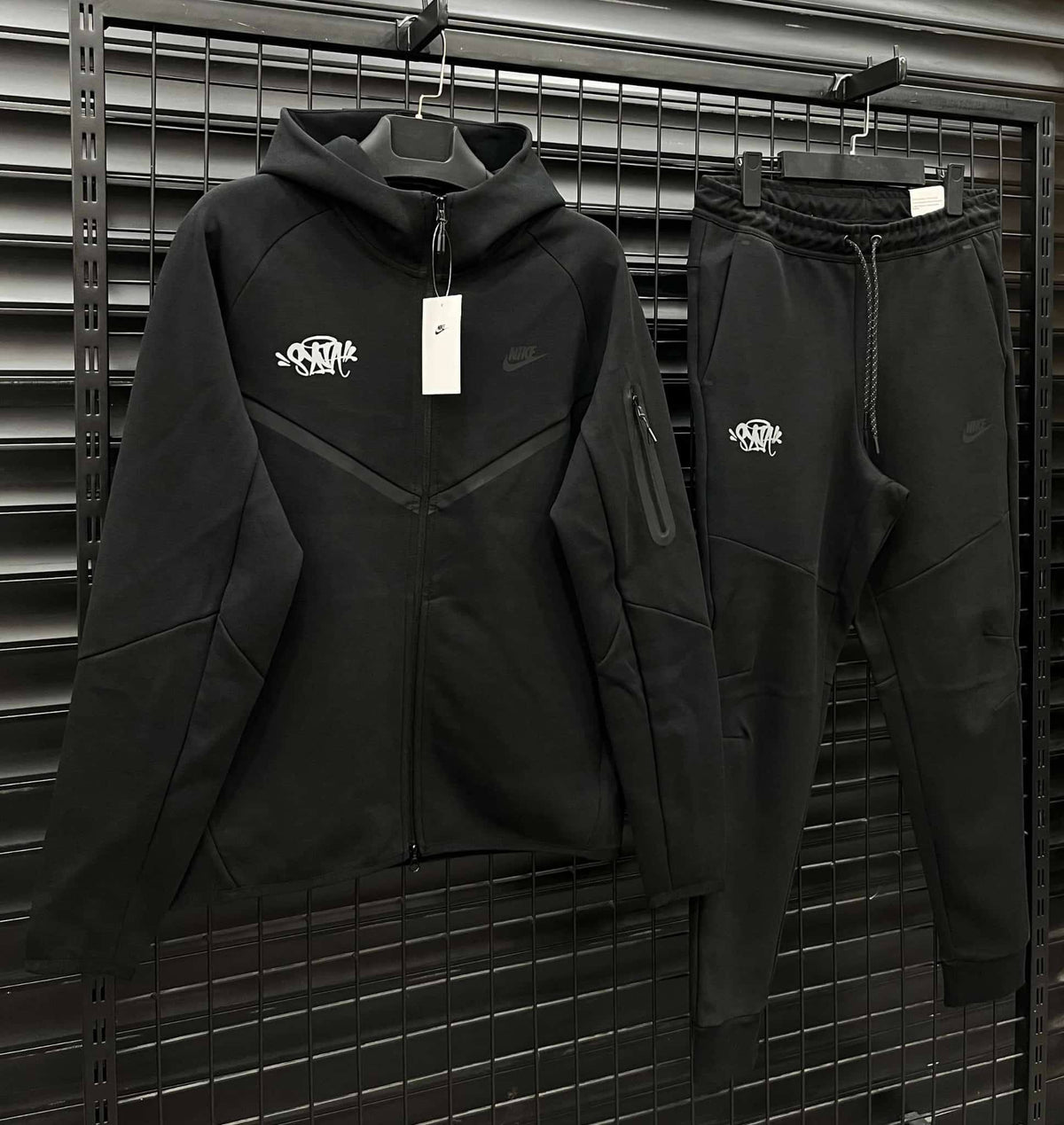 NK x SYNWD Limited Мъжки Екип Black/White