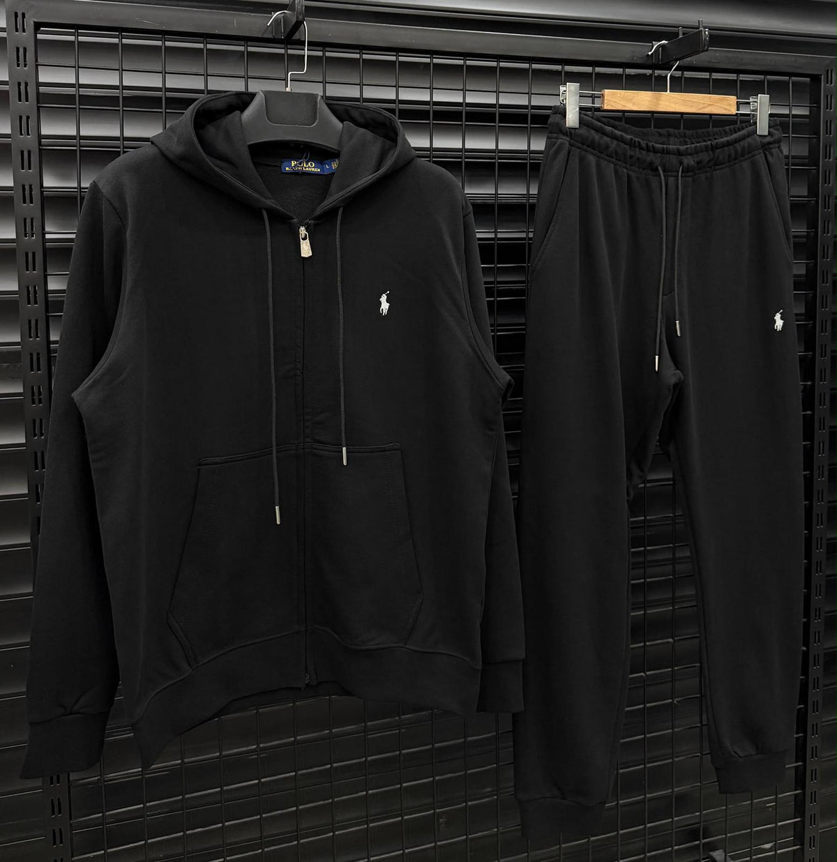POL001 Мъжки Екип Black