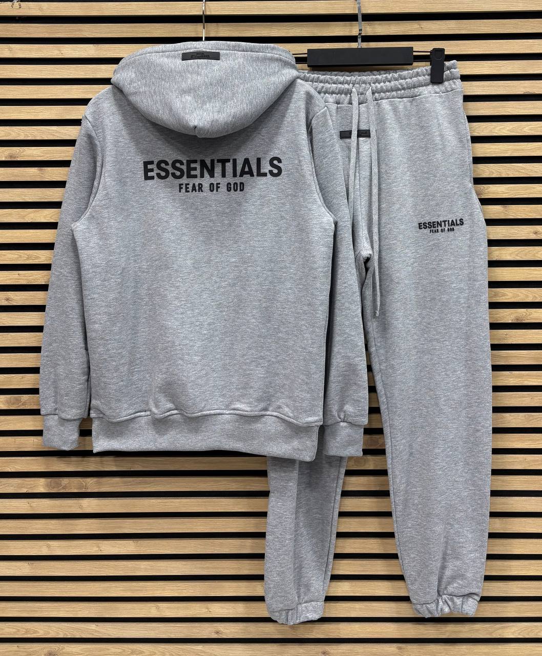 ESSTL003 Мъжки Екип Gray