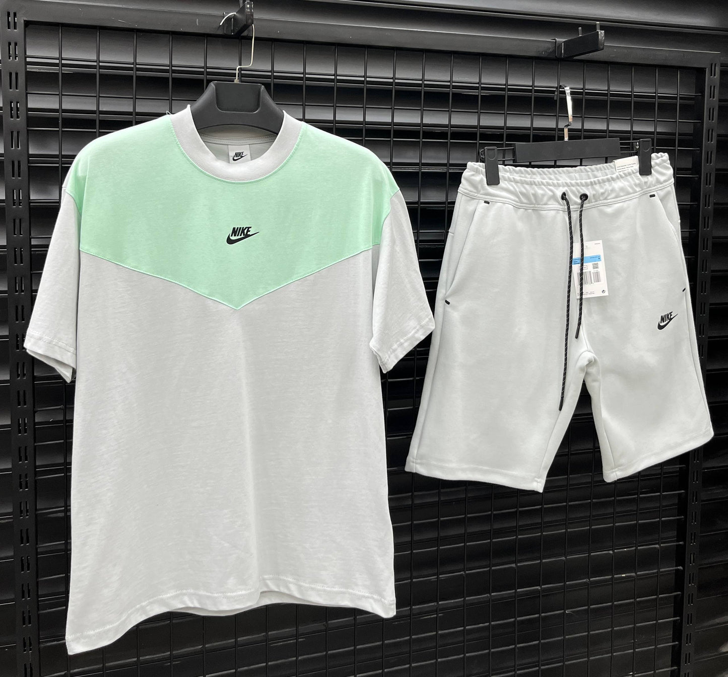 NKTCH009 Мъжки Летен Екип Gray/Mint