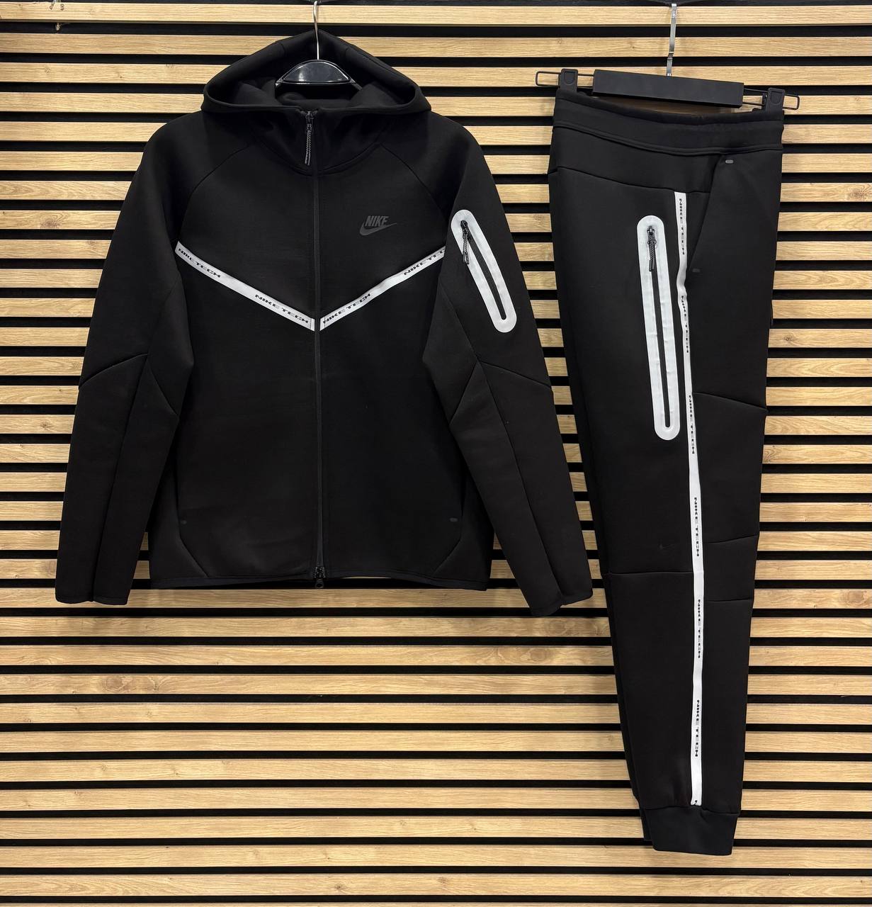 NKTCH052 Reflective Мъжки екип Black