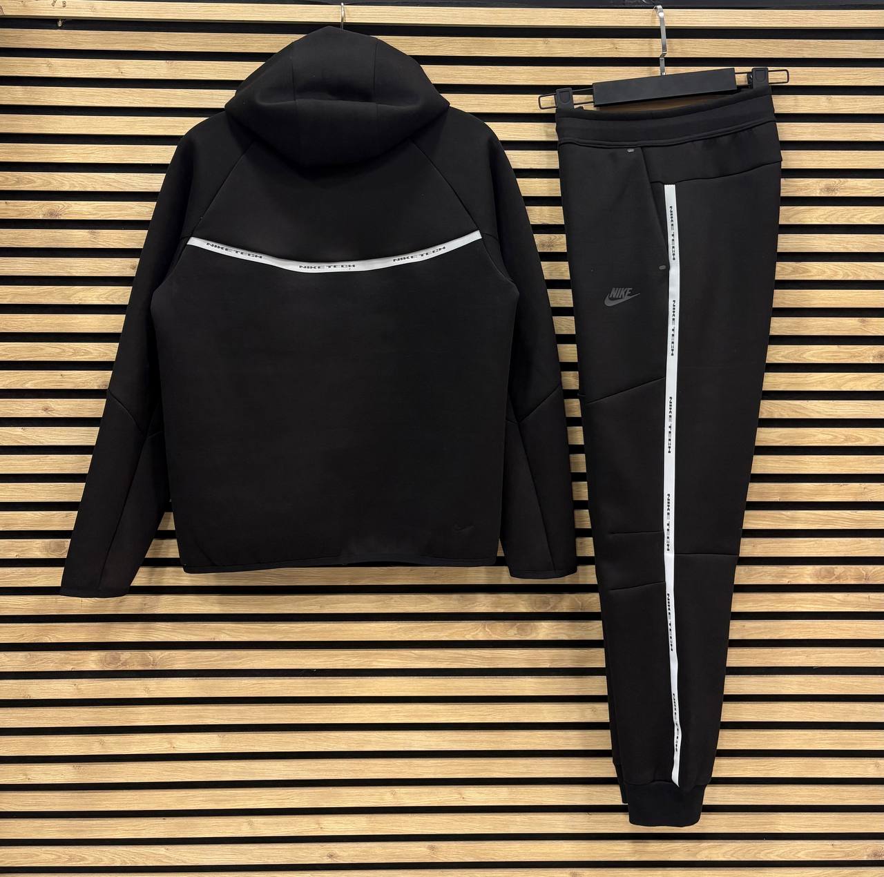 NKTCH052 Reflective Мъжки екип Black