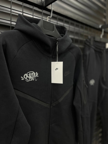 NK x SYNWD Мъжки екип Black
