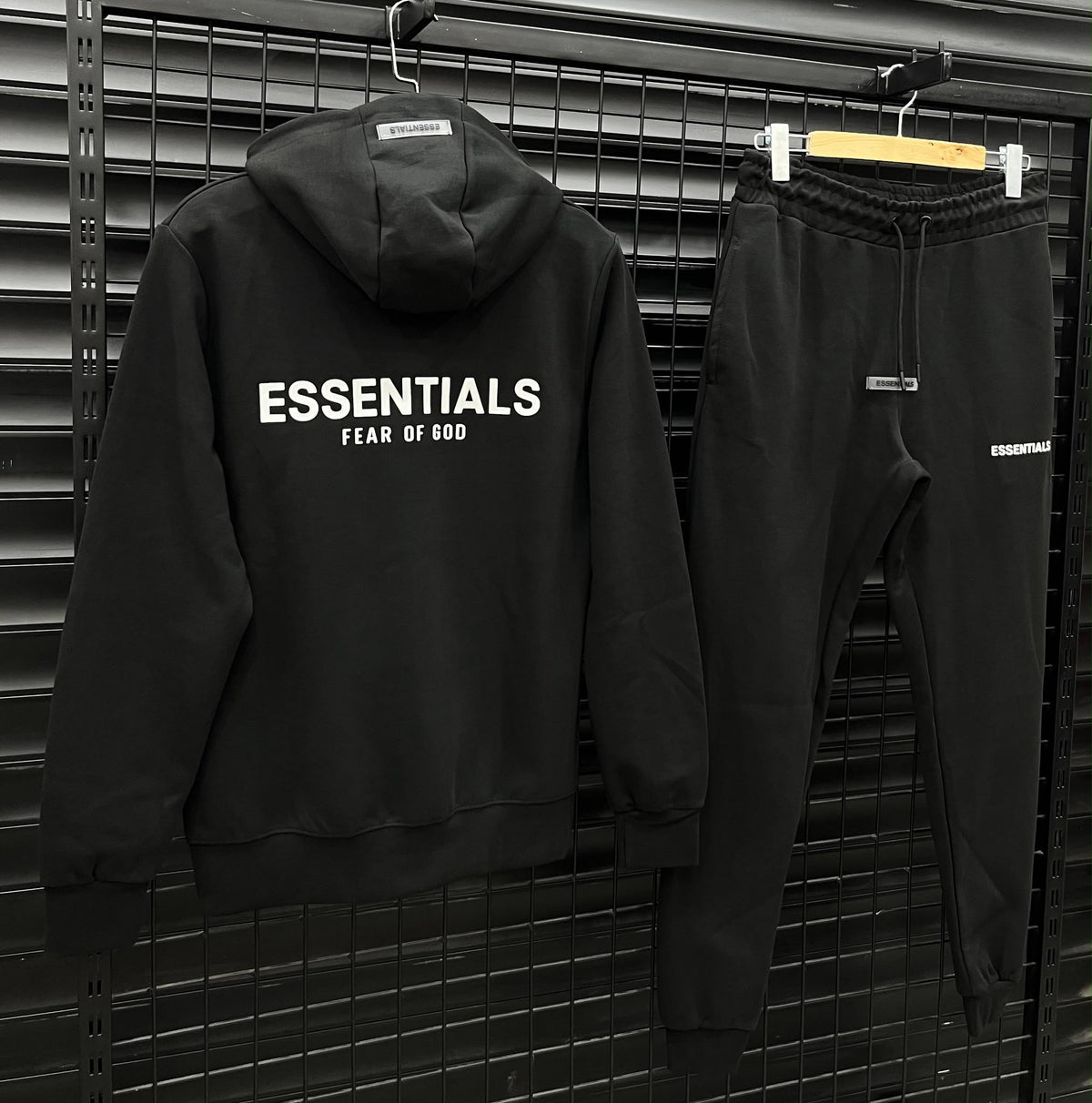ESSTL001 Мъжки Екип Black
