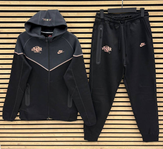 NK x SYNWD Limited Мъжки Екип