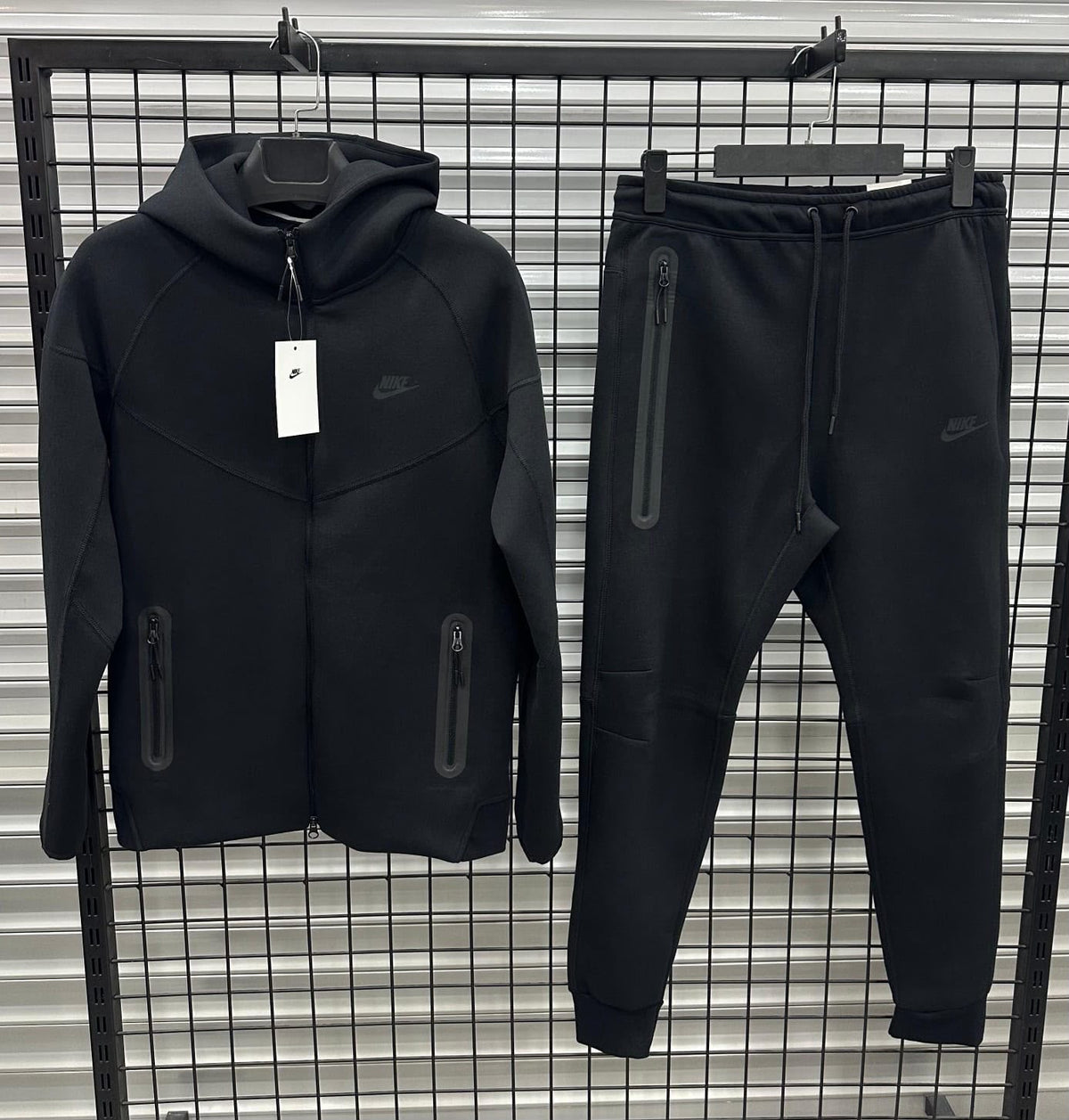 NKTCH003 Мъжки Екип Black Double *PREMIUM*