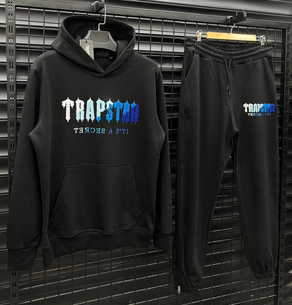 TRAP016 Мъжки Екип