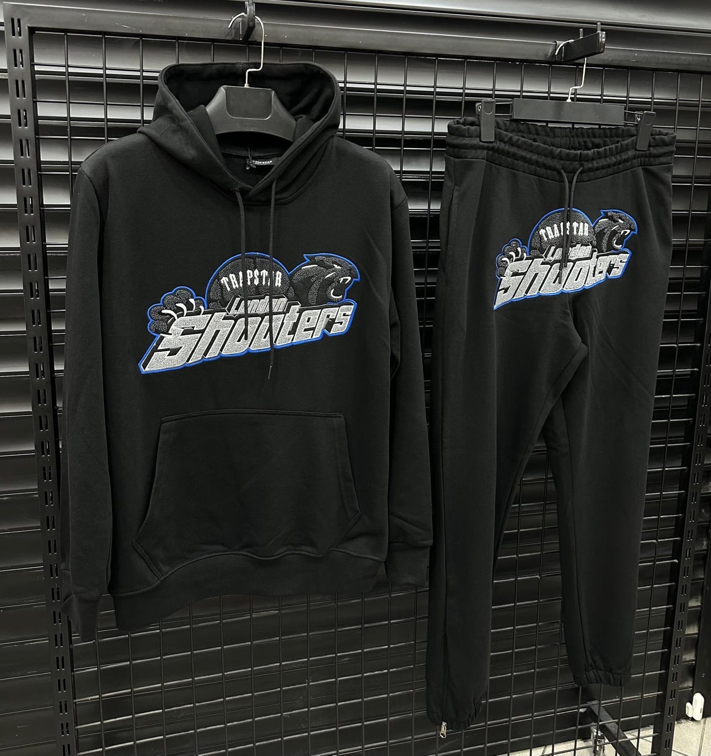 TRAP019 Мъжки Екип