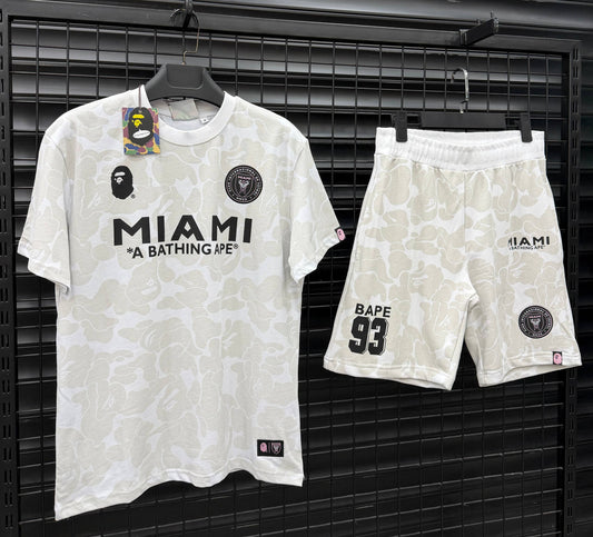 BAPE011 x MIAMI Мъжки Къс Екип White *LIMITED*