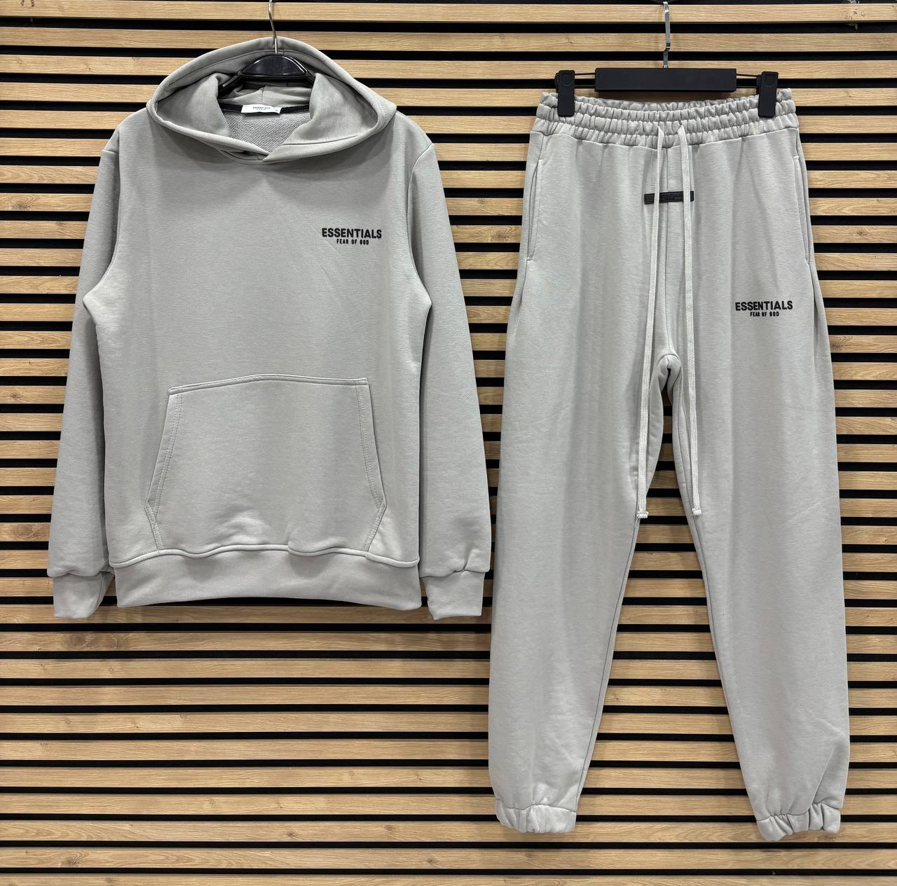 ESSTL004 Мъжки Екип Gray