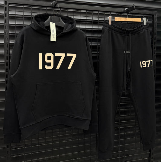 ESSTL002 1977 Мъжки Екип *PREMIUM*