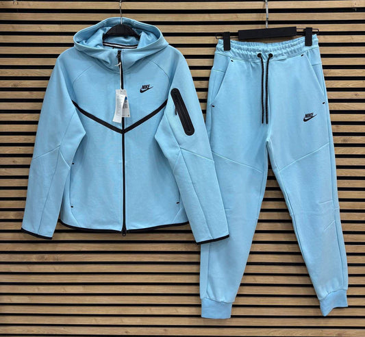 NKTCH011  Мъжки Екип Baby Blue