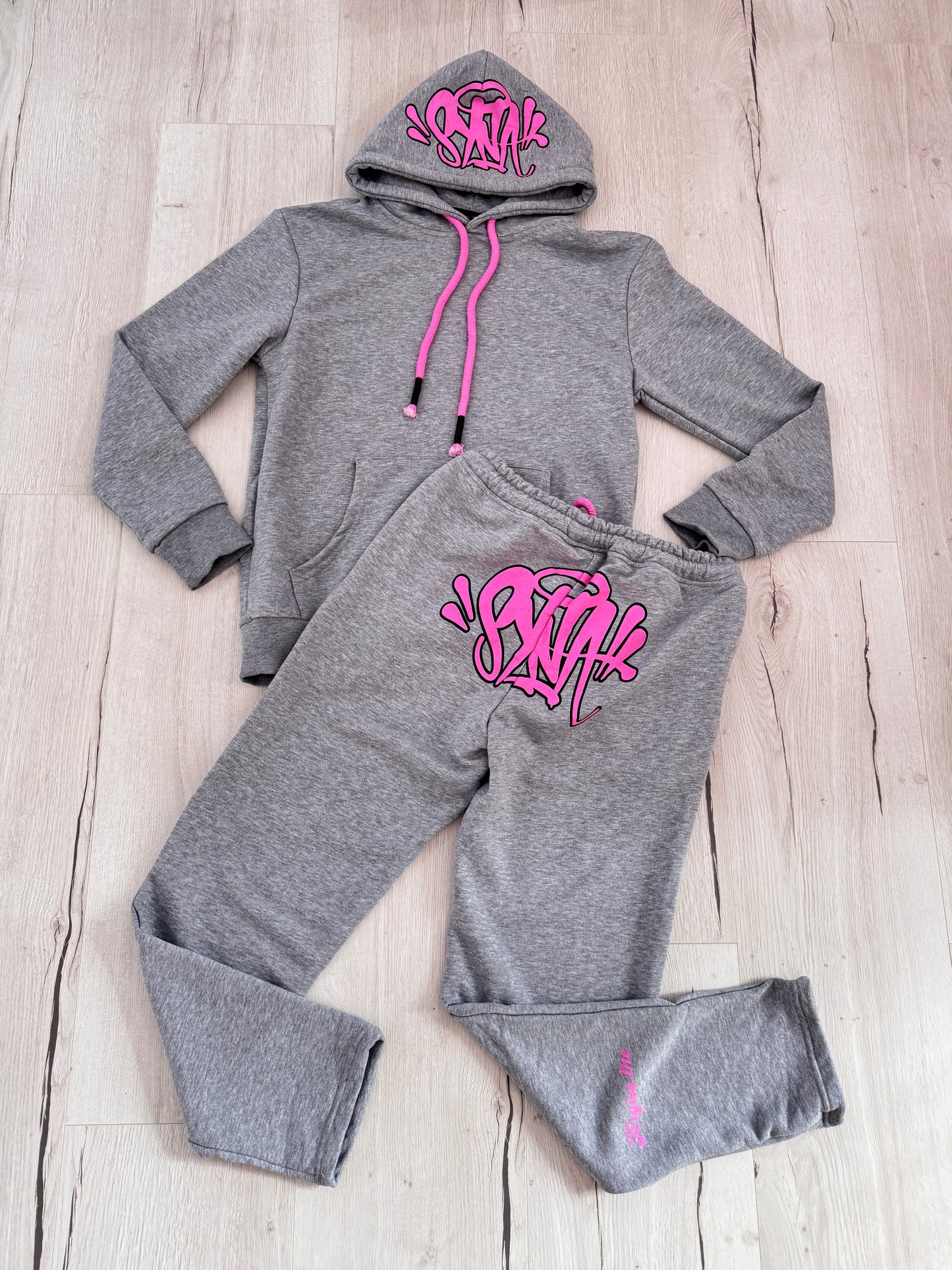 SYNWD027 Мъжки Екип Pink/Gray